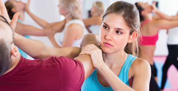 Animations CNH Self-defence